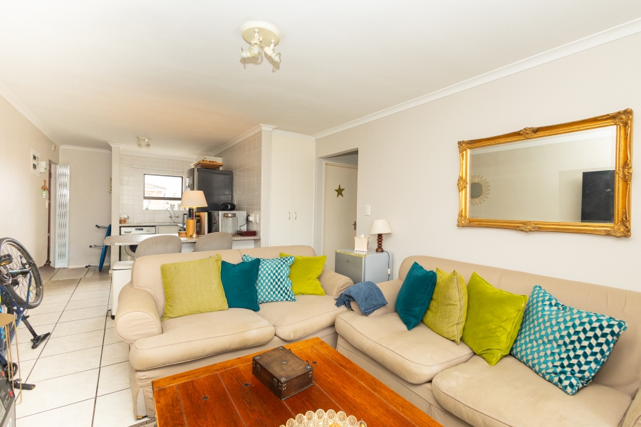 2 Bedroom Property for Sale in Sonstraal Heights Western Cape